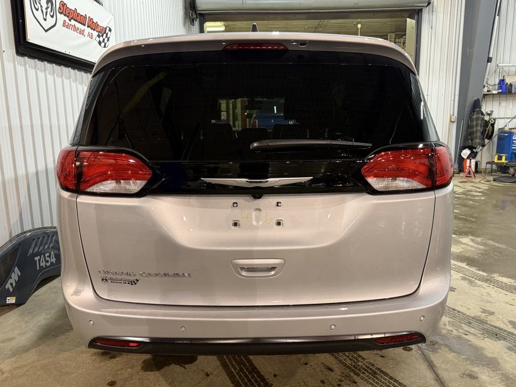 2026 Chrysler Grand Caravan SXT in Barrhead, Alberta - 6 - w1024h768px
