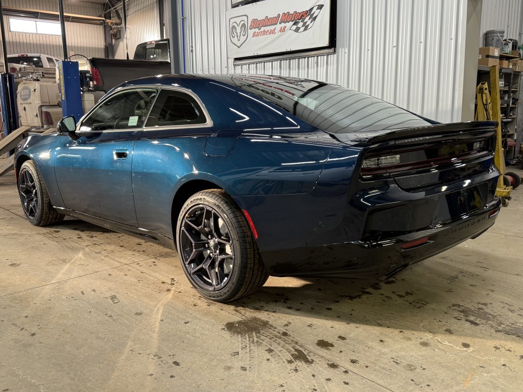 2026 Dodge Charger 2-Doors SCAT PACK PLUS in Barrhead, Alberta - 9 - w1024h768px