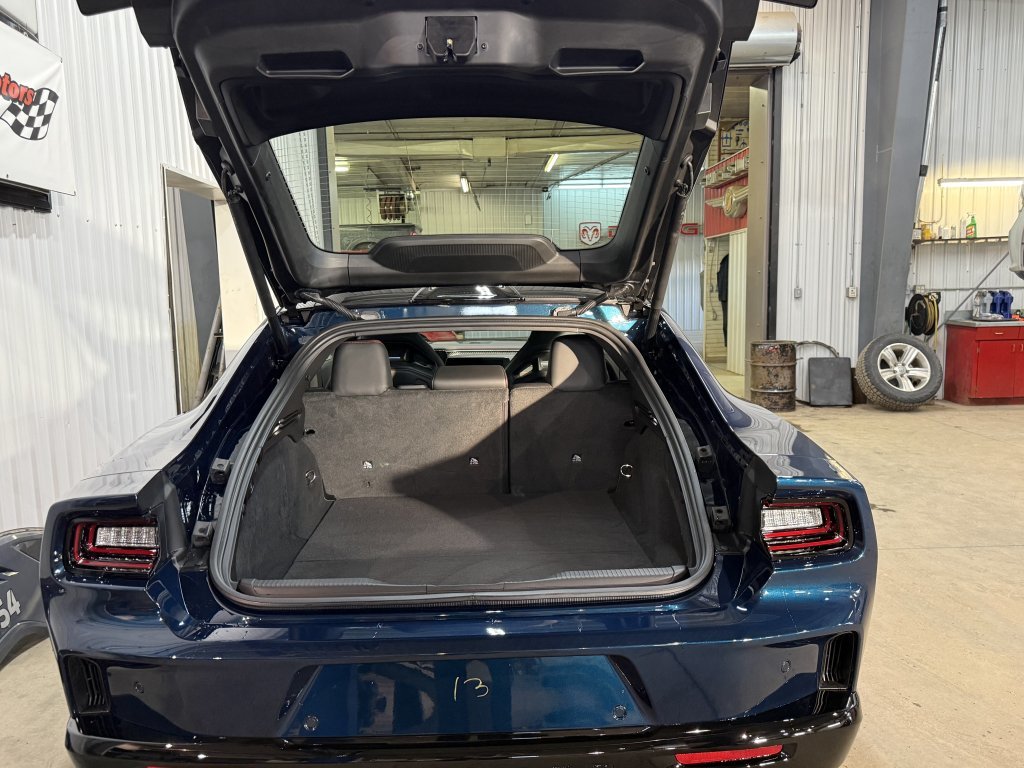 2026 Dodge Charger 2-Doors SCAT PACK PLUS in Barrhead, Alberta - 5 - w1024h768px