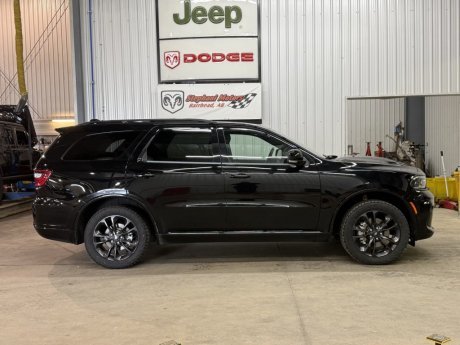 2023 Dodge Durango GT Plus in Barrhead, Alberta - 2 - w1024h768px