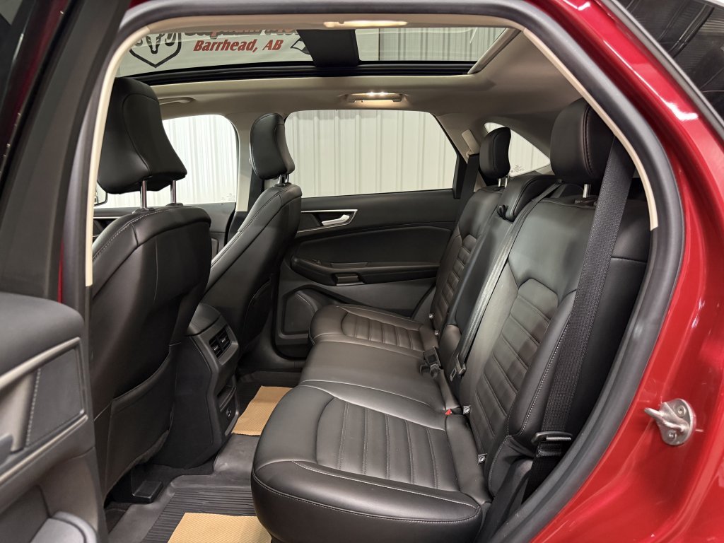 2021 Ford Edge SEL in Barrhead, Alberta - 10 - w1024h768px