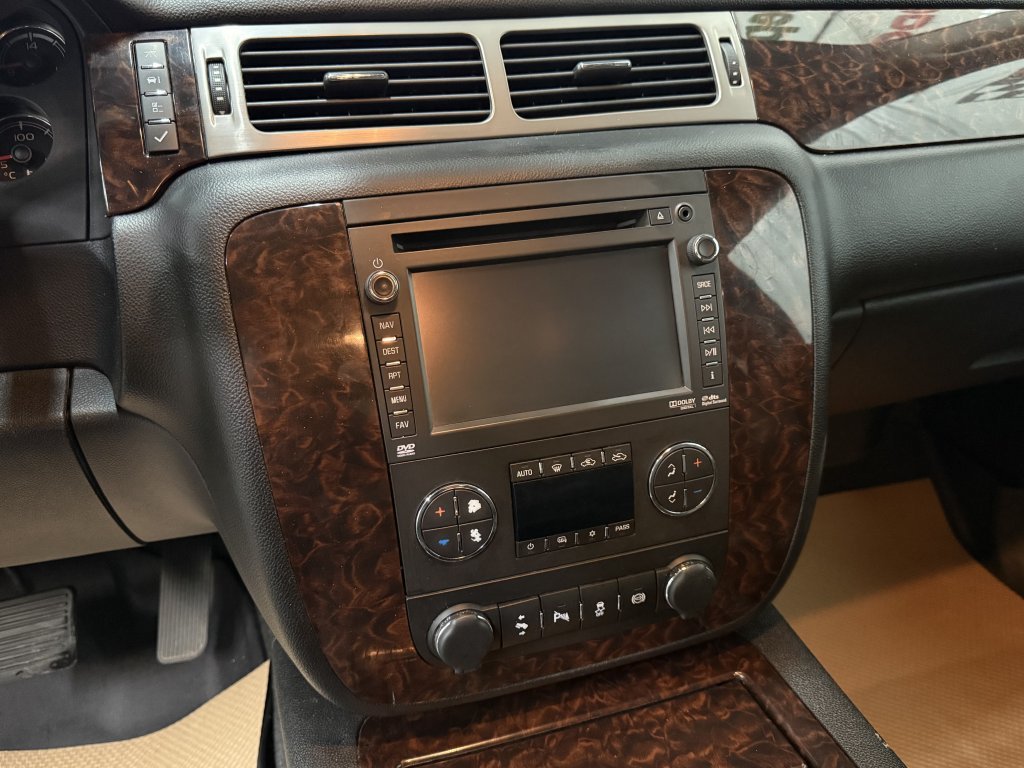 2014 GMC Sierra 3500HD Denali in Barrhead, Alberta - 12 - w1024h768px