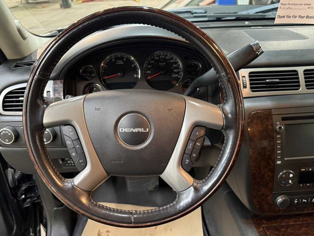2014 GMC Sierra 3500HD Denali in Barrhead, Alberta - 13 - w1024h768px