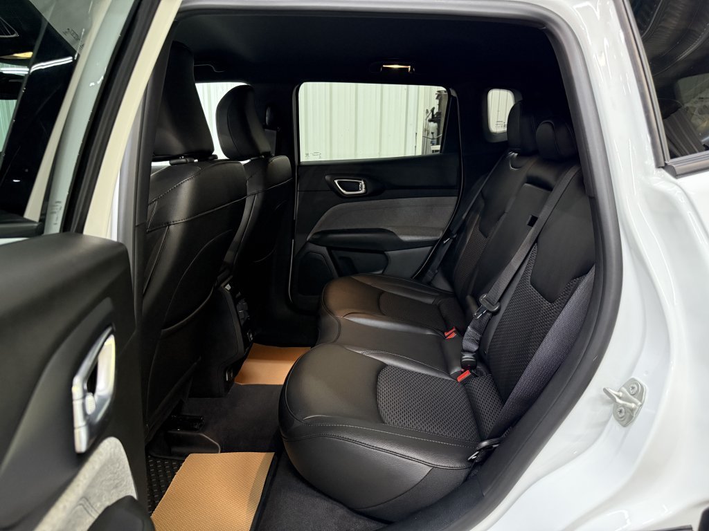 2024 Jeep Compass North in Barrhead, Alberta - 10 - w1024h768px