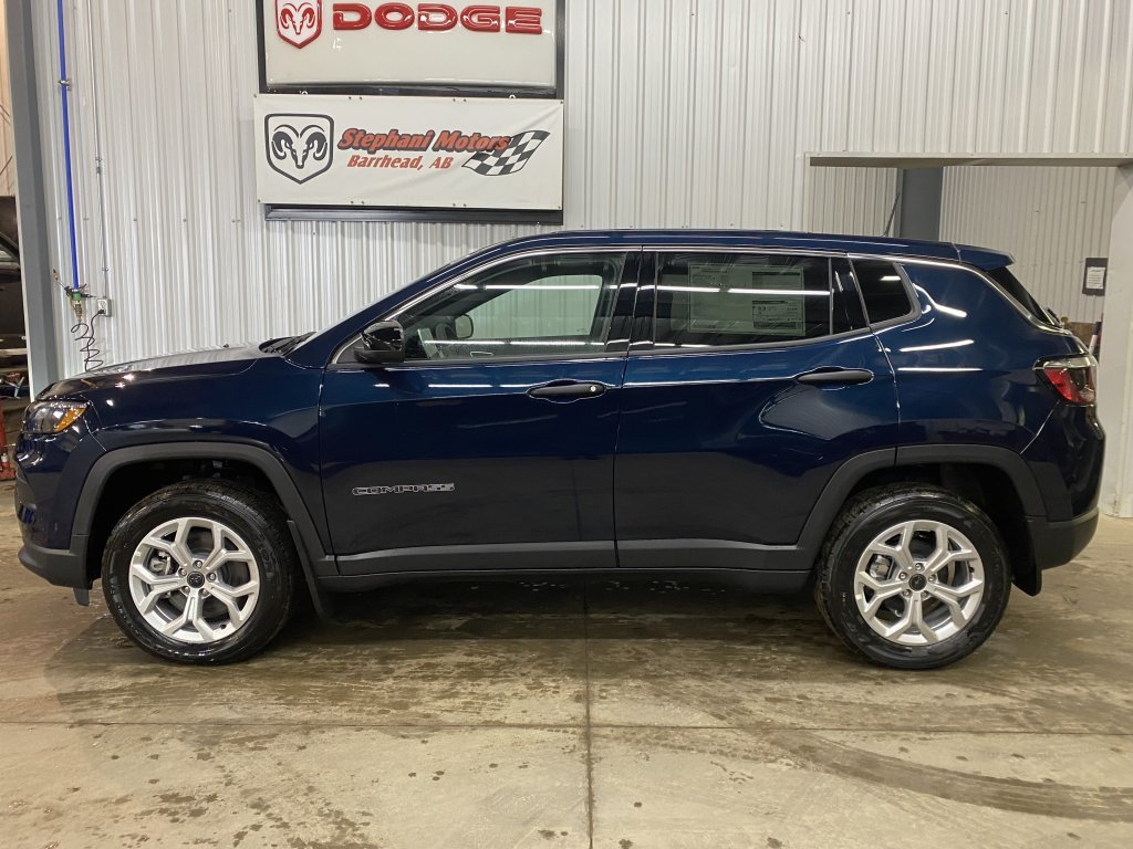 2026 Jeep Compass SPORT in Barrhead, Alberta - 6 - w1024h768px