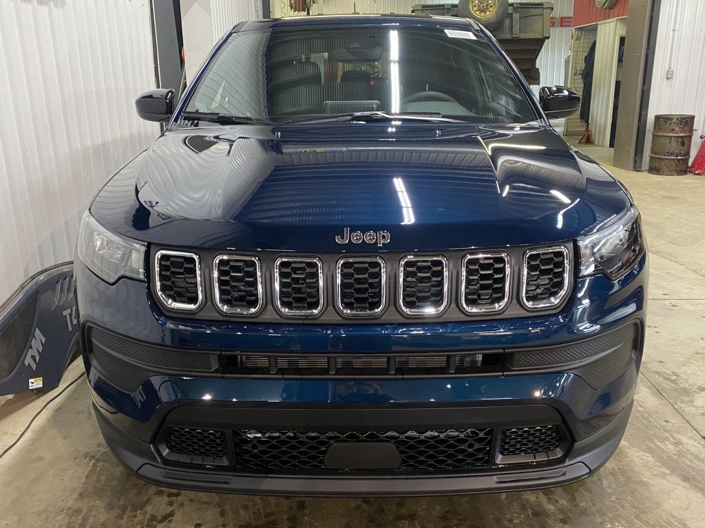 2026 Jeep Compass SPORT in Barrhead, Alberta - 8 - w1024h768px