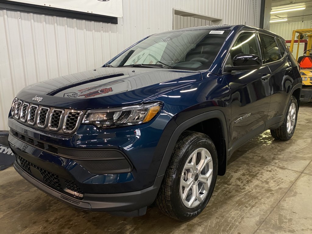 2026 Jeep Compass SPORT in Barrhead, Alberta - 7 - w1024h768px