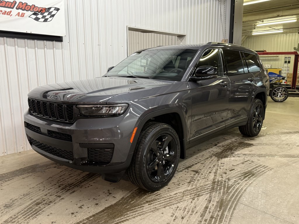 2025 Jeep Grand Cherokee L ALTITUDE in Barrhead, Alberta - 7 - w1024h768px