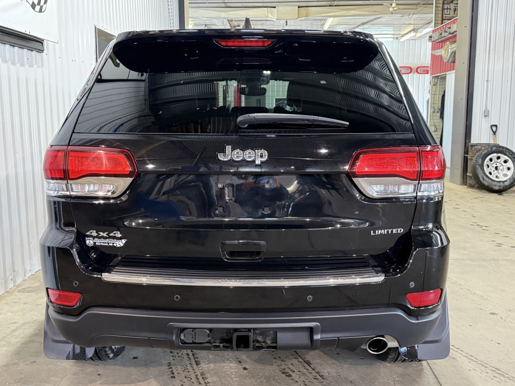 2022 Jeep Grand Cherokee WK Limited in Barrhead, Alberta - 4 - w1024h768px