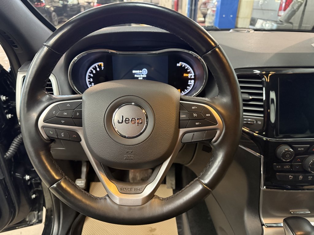 2022 Jeep Grand Cherokee WK Limited in Barrhead, Alberta - 13 - w1024h768px