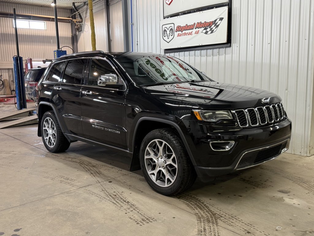 2022 Jeep Grand Cherokee WK Limited in Barrhead, Alberta - 1 - w1024h768px