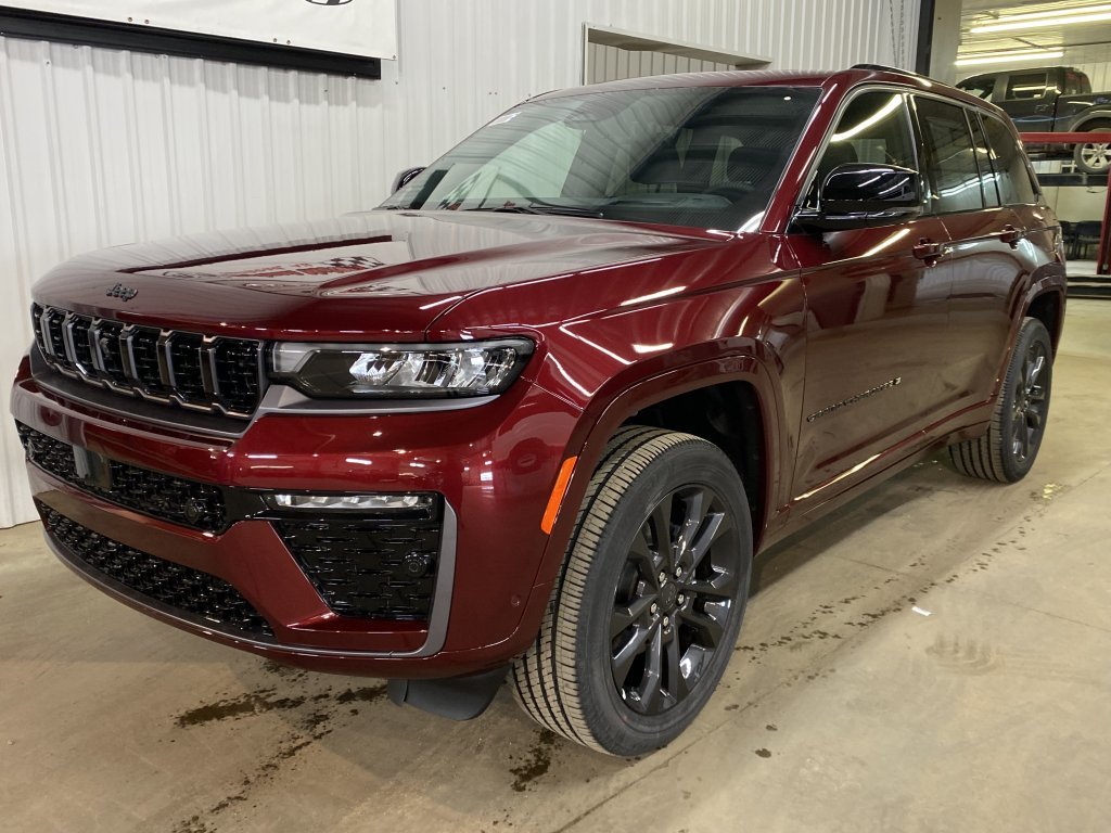 2026 Jeep Grand Cherokee LIMITED RESERVE in Barrhead, Alberta - 7 - w1024h768px
