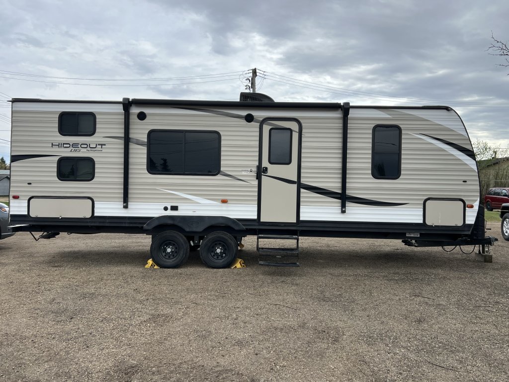 2018 Keystone HIDEOUT 25 LHS WE in Barrhead, Alberta - 2 - w1024h768px