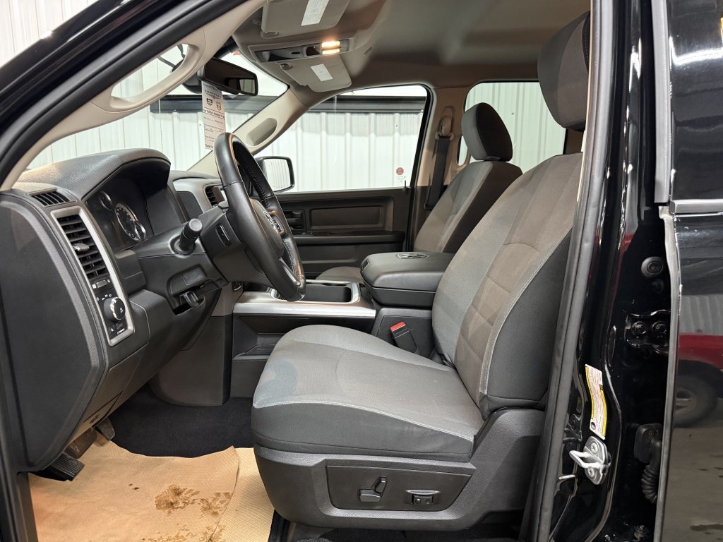 2023 Ram 1500 Classic Express in Barrhead, Alberta - 11 - w1024h768px