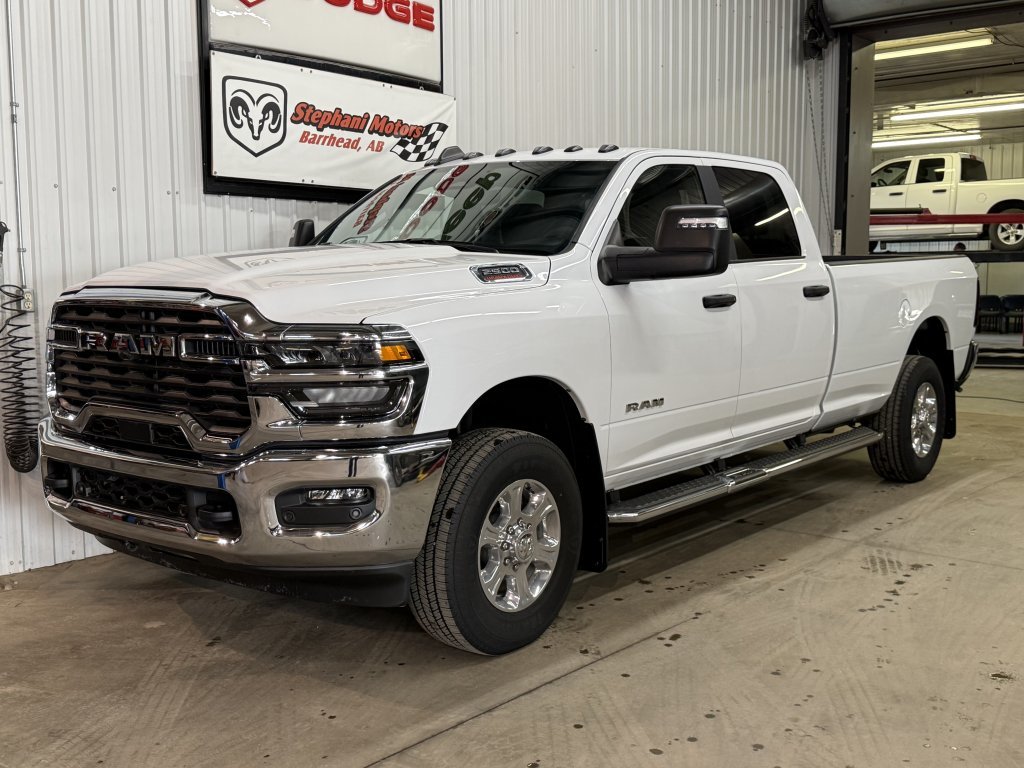 2025 Ram 2500 Big Horn in Barrhead, Alberta - 7 - w1024h768px