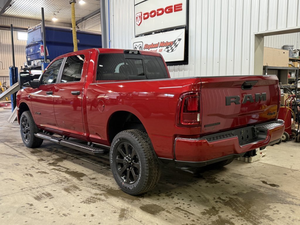 2026 Ram 2500 BIG HORN in Barrhead, Alberta - 9 - w1024h768px