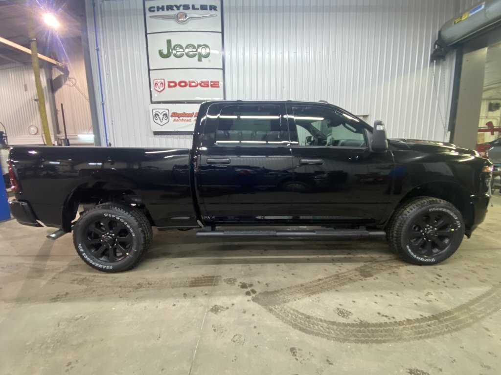2026 Ram 2500 BLACK EXPRESS in Barrhead, Alberta - 2 - w1024h768px