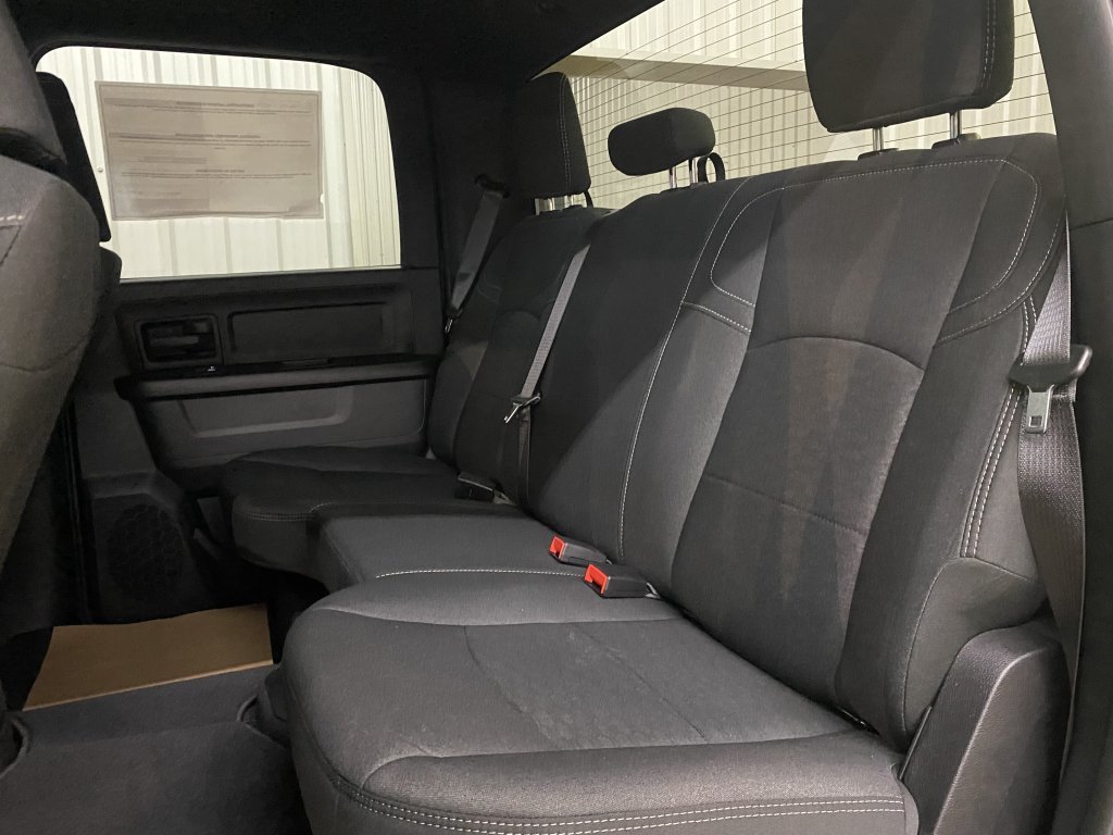 2026 Ram 2500 BLACK EXPRESS in Barrhead, Alberta - 9 - w1024h768px