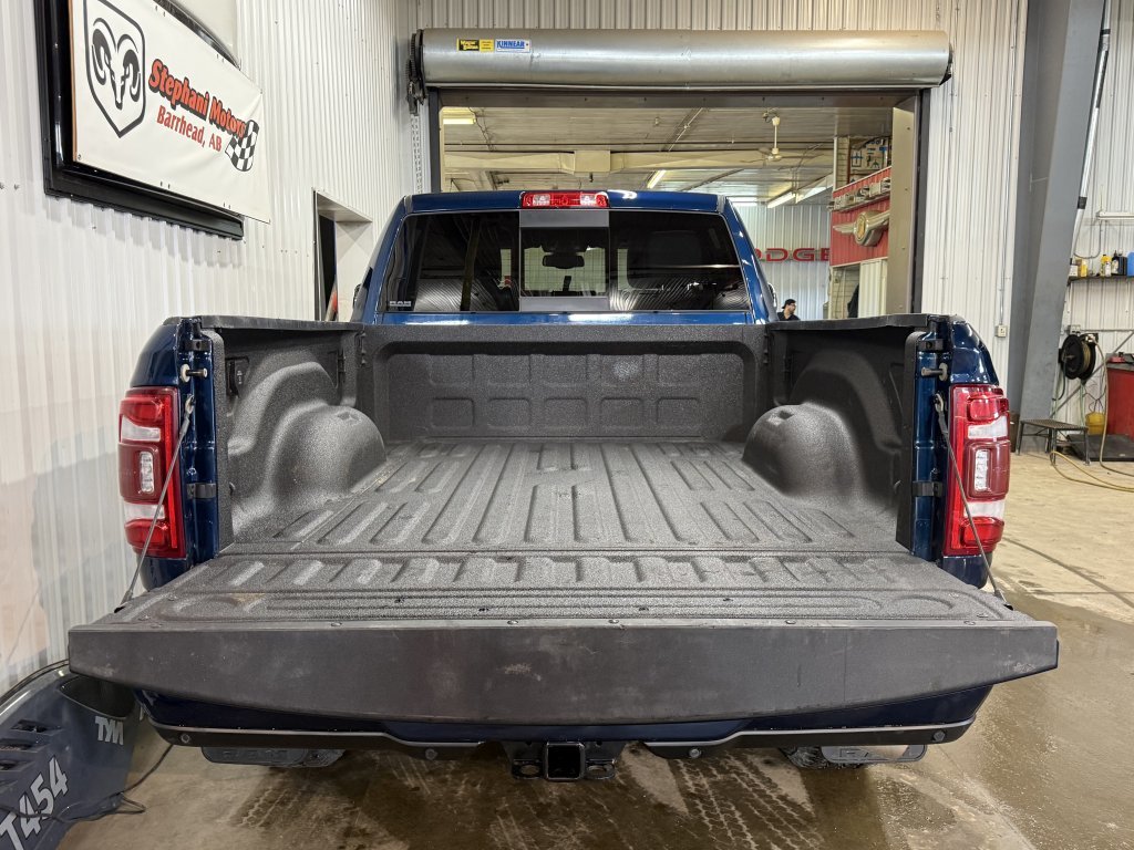 2022 Ram 3500 Laramie in Barrhead, Alberta - 5 - w1024h768px