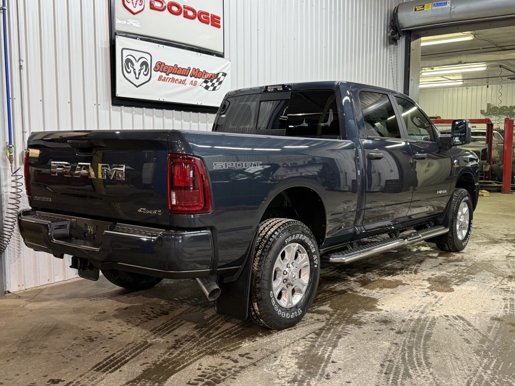 2026 Ram 3500 BIG HORN in Barrhead, Alberta - 3 - w1024h768px