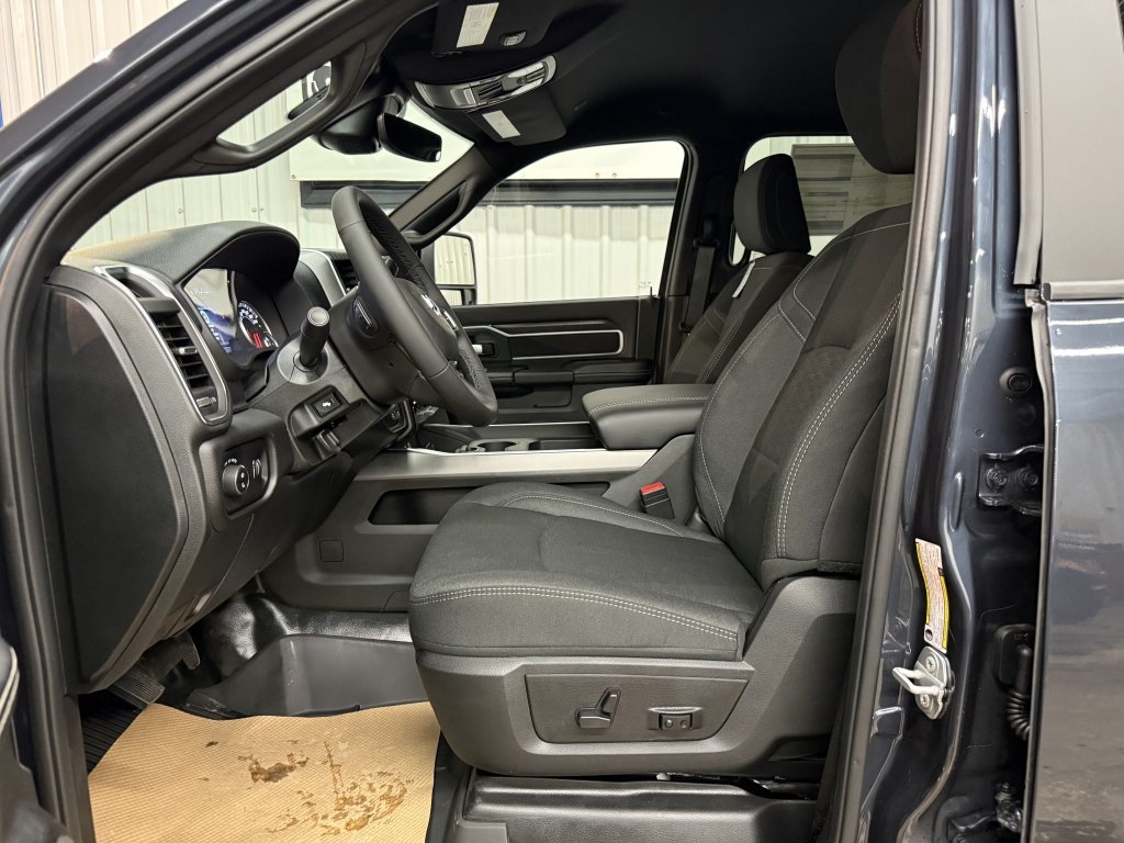 2026 Ram 3500 BIG HORN in Barrhead, Alberta - 11 - w1024h768px