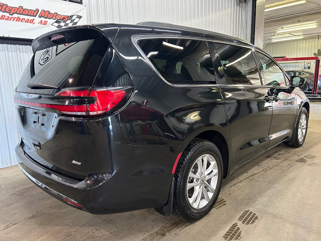 2022 Chrysler Pacifica Touring All wheel drive in Barrhead, Alberta - 3 - w1024h768px