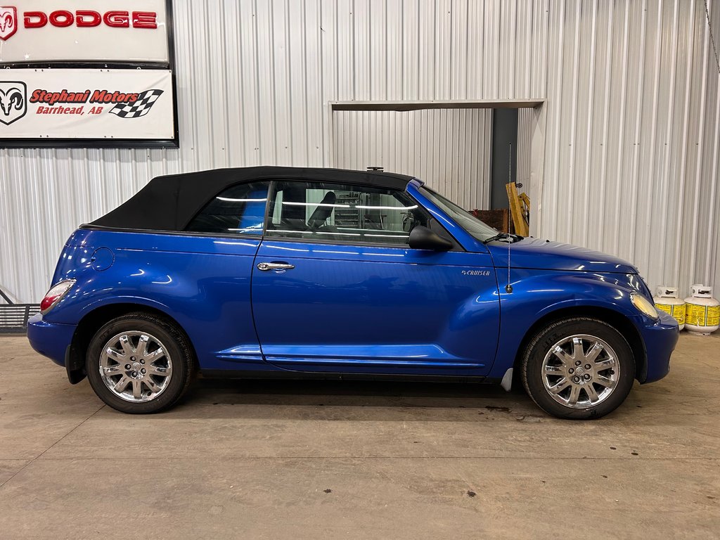 2006 Chrysler PT Cruiser Touring Convertible in Barrhead, Alberta - 2 - w1024h768px