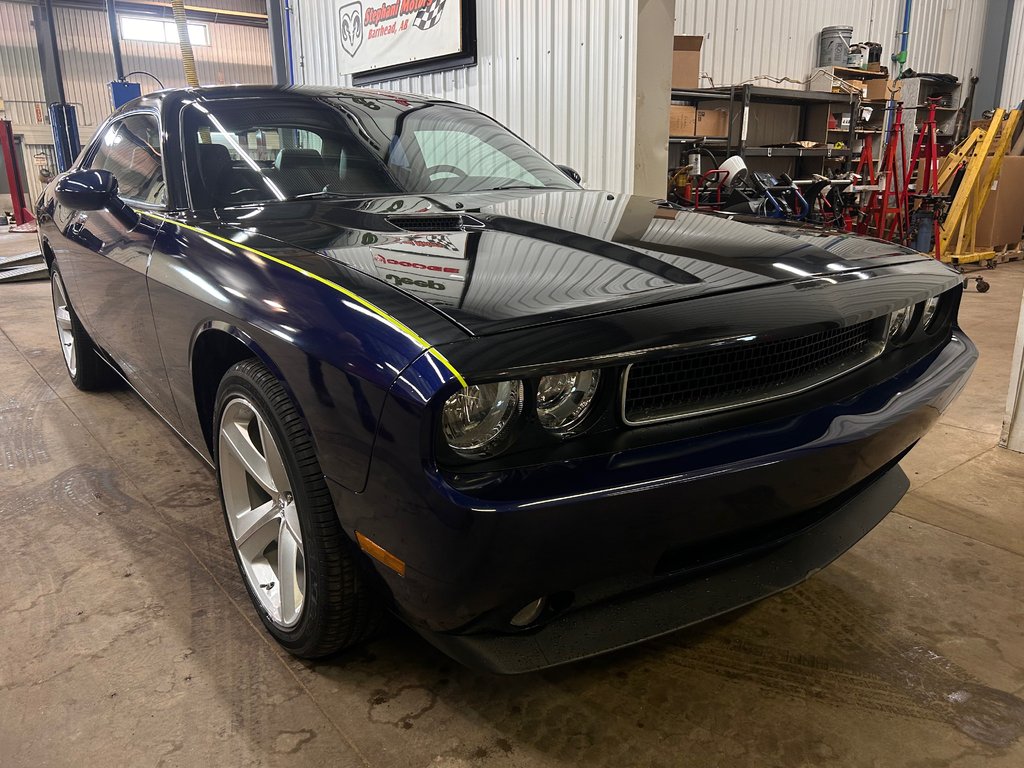 2010 Dodge Challenger in Barrhead, Alberta - 1 - w1024h768px