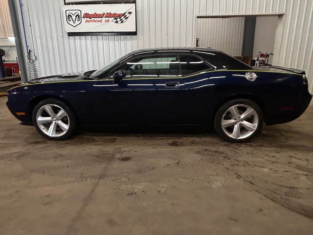 2010 Dodge Challenger in Barrhead, Alberta - 6 - w1024h768px