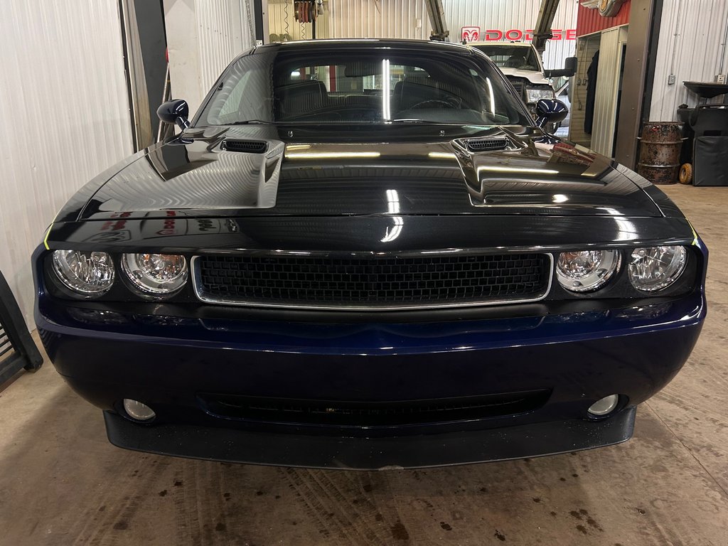2010 Dodge Challenger in Barrhead, Alberta - 8 - w1024h768px