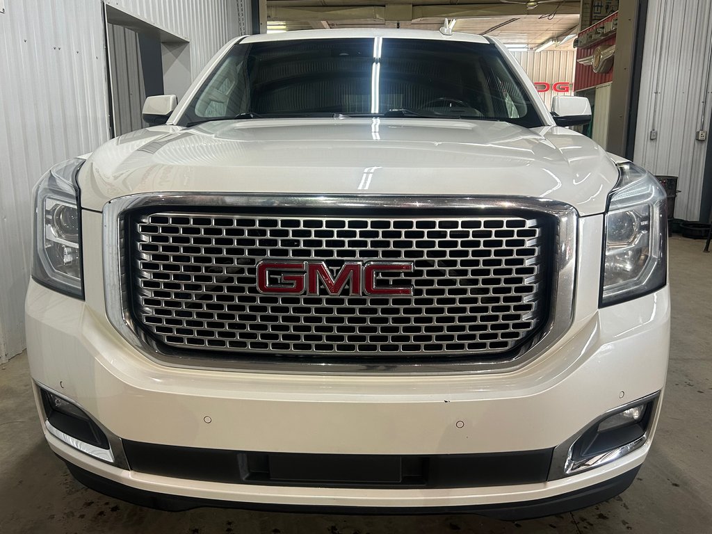 2015 GMC Yukon XL Denali in Barrhead, Alberta - 13 - w1024h768px