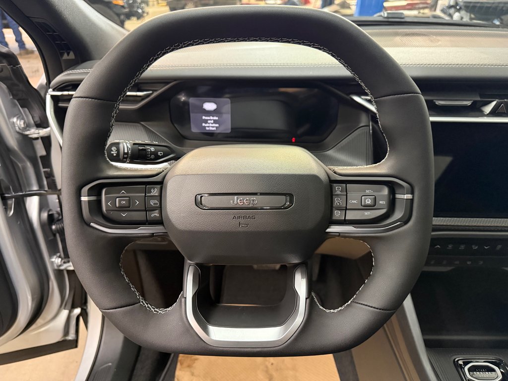 2026 Jeep Cherokee OVERLAND in Barrhead, Alberta - 15 - w1024h768px