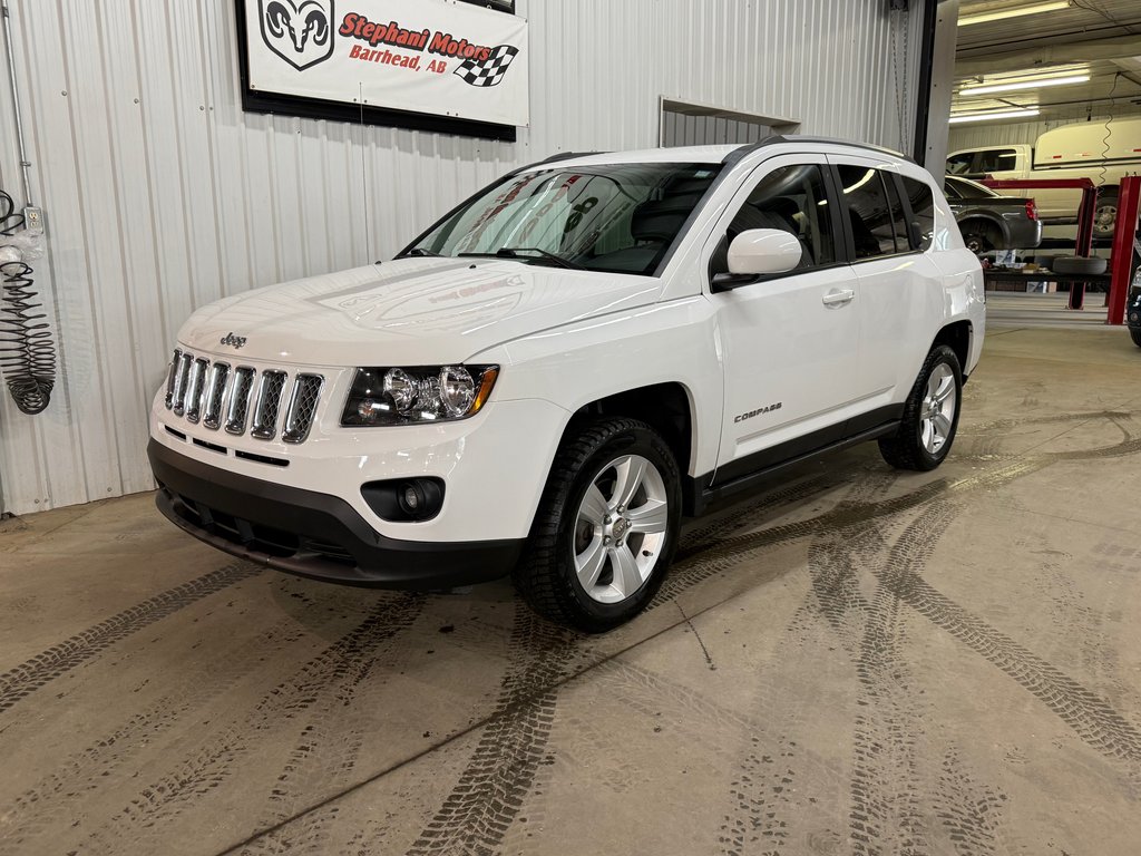 2016 Jeep Compass North 4x4 in Barrhead, Alberta - 7 - w1024h768px