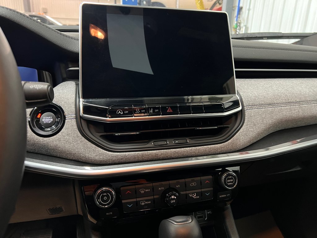 2024 Jeep Compass North in Barrhead, Alberta - 14 - w1024h768px