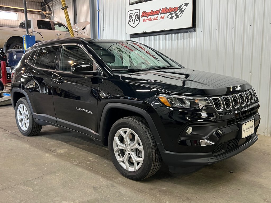 2024 Jeep Compass North in Barrhead, Alberta - 1 - w1024h768px