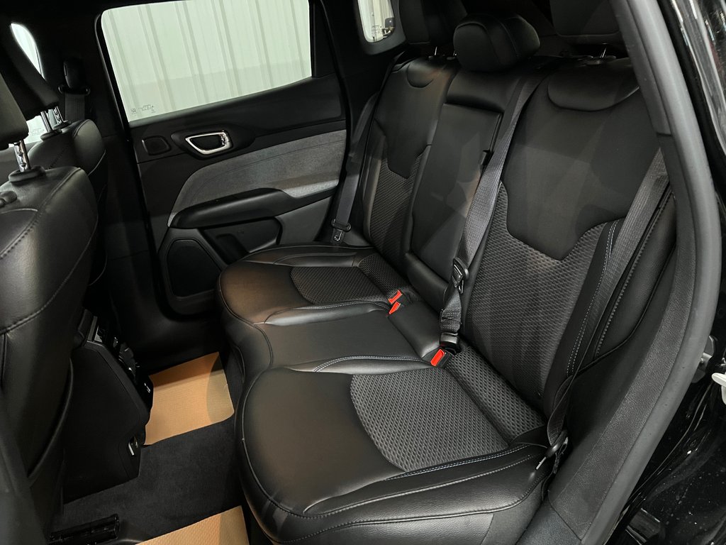 2024 Jeep Compass North in Barrhead, Alberta - 11 - w1024h768px