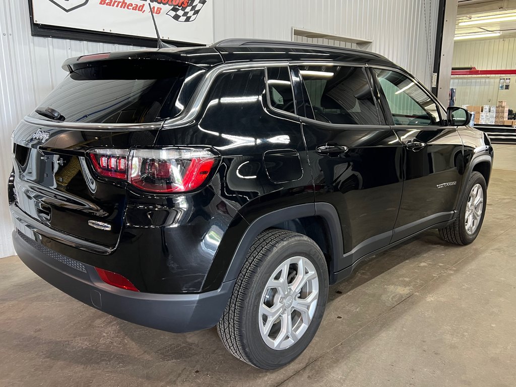 2024 Jeep Compass North in Barrhead, Alberta - 4 - w1024h768px
