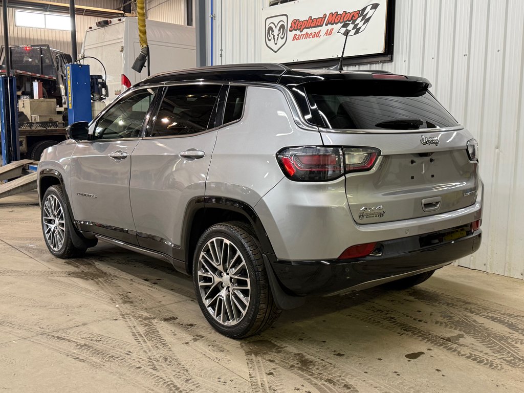 2024 Jeep Compass Limited 4x4 in Barrhead, Alberta - 9 - w1024h768px