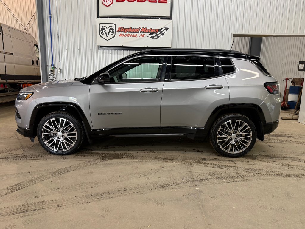 2024 Jeep Compass Limited 4x4 in Barrhead, Alberta - 8 - w1024h768px