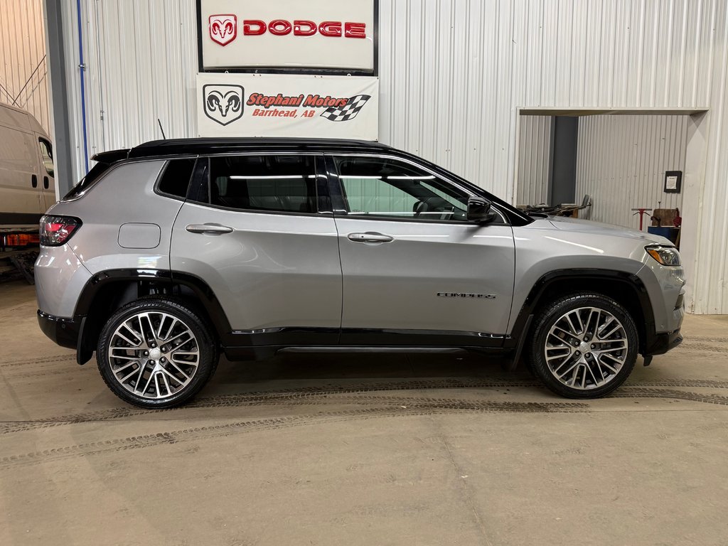 2024 Jeep Compass Limited 4x4 in Barrhead, Alberta - 2 - w1024h768px