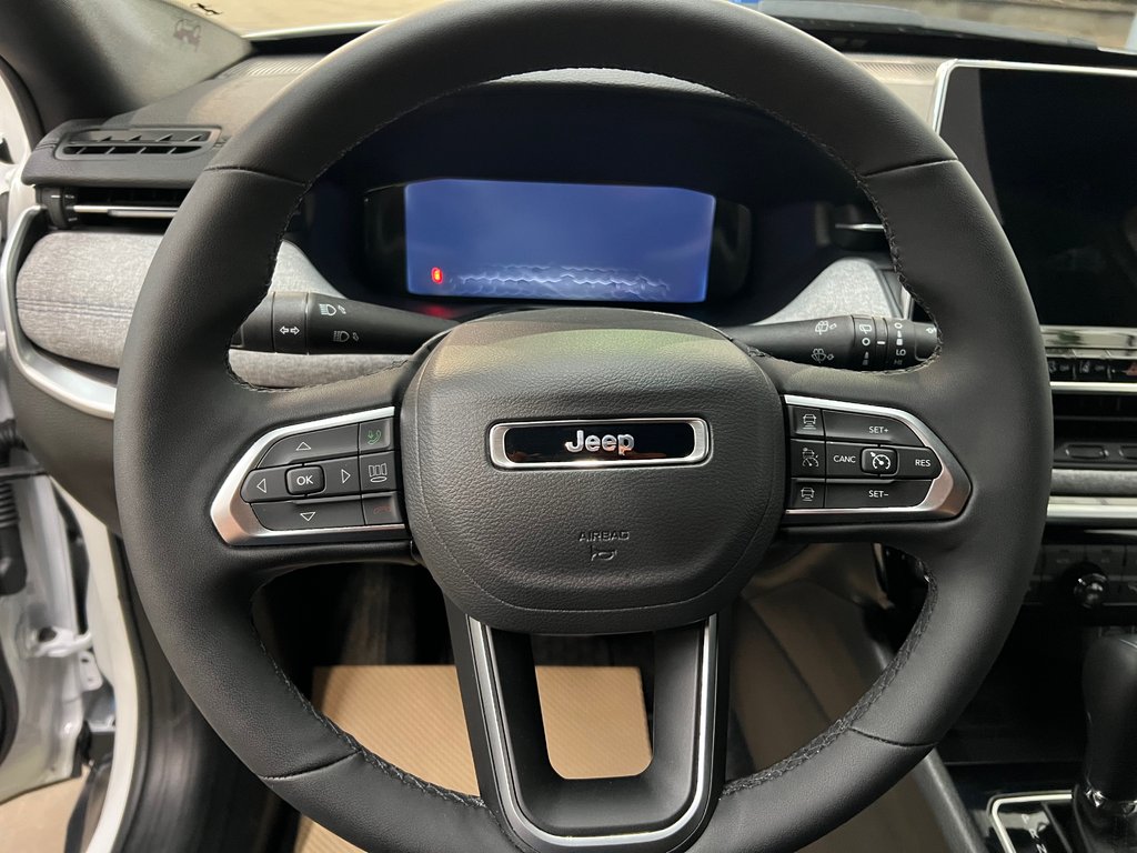 2025 Jeep Compass North in Barrhead, Alberta - 12 - w1024h768px