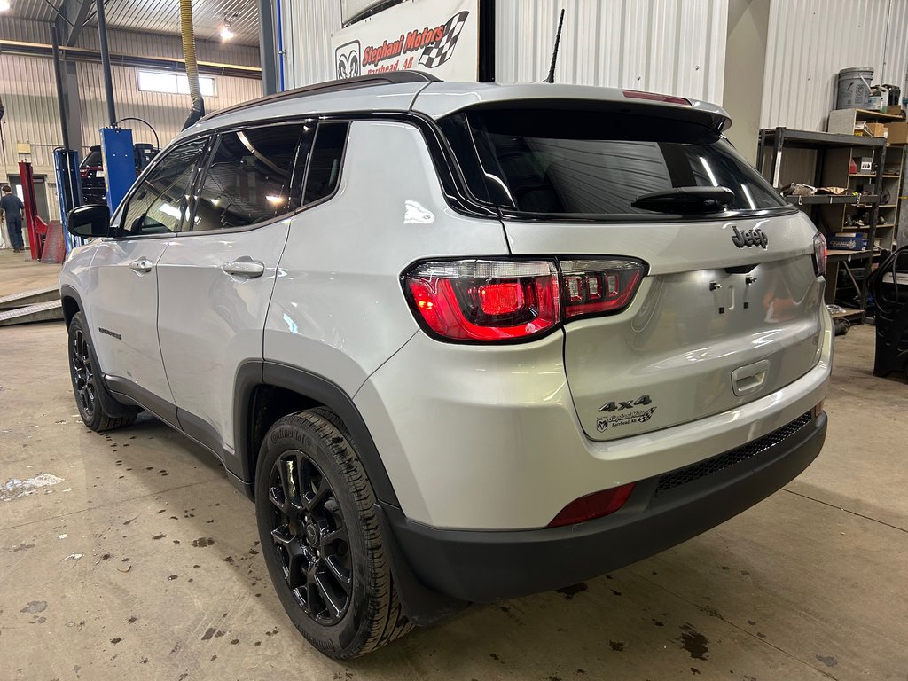 2025 Jeep Compass Altitude 4x4 in Barrhead, Alberta - 6 - w1024h768px