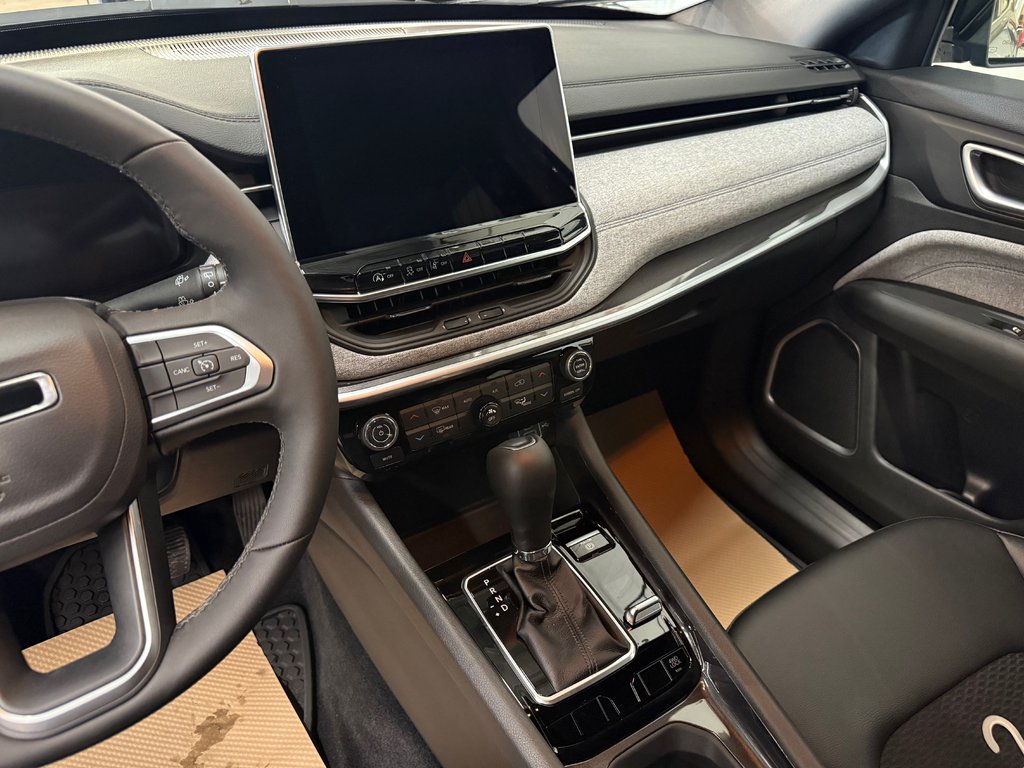 2026 Jeep Compass NORTH in Barrhead, Alberta - 12 - w1024h768px