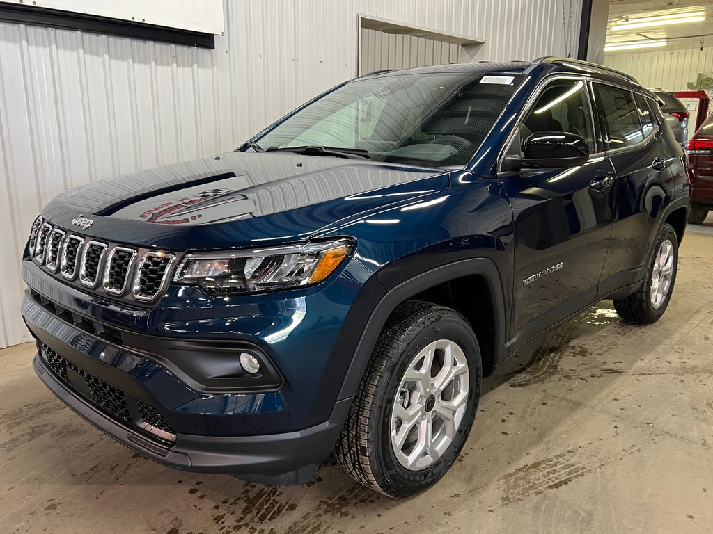 2026 Jeep Compass NORTH in Barrhead, Alberta - 4 - w1024h768px