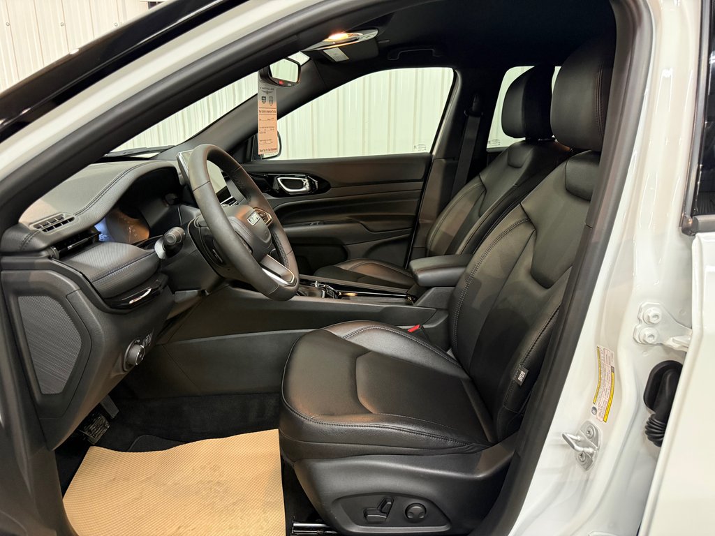 2026 Jeep Compass Limited 4x4 in Barrhead, Alberta - 11 - w1024h768px