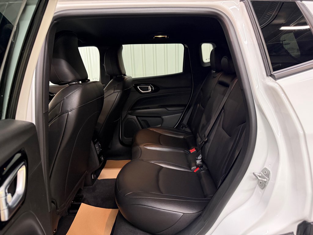 2026 Jeep Compass Limited 4x4 in Barrhead, Alberta - 10 - w1024h768px