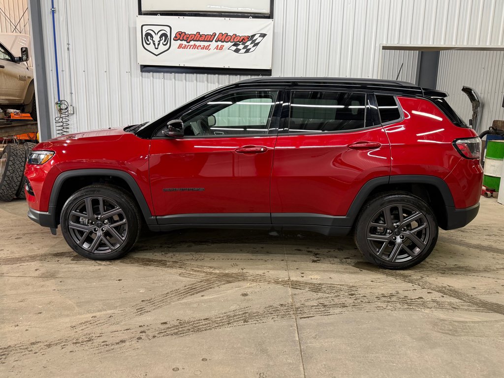 2026 Jeep Compass Limited 4x4 in Barrhead, Alberta - 7 - w1024h768px