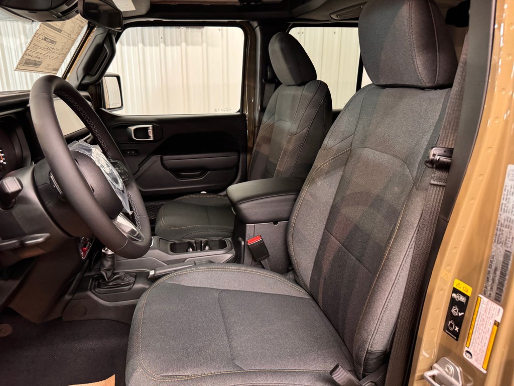 2026 Jeep Gladiator WILLYS in Barrhead, Alberta - 10 - w1024h768px