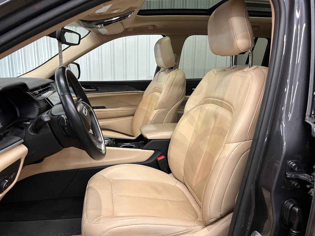 2021 Jeep Grand Cherokee L Limited 4x4 in Barrhead, Alberta - 12 - w1024h768px