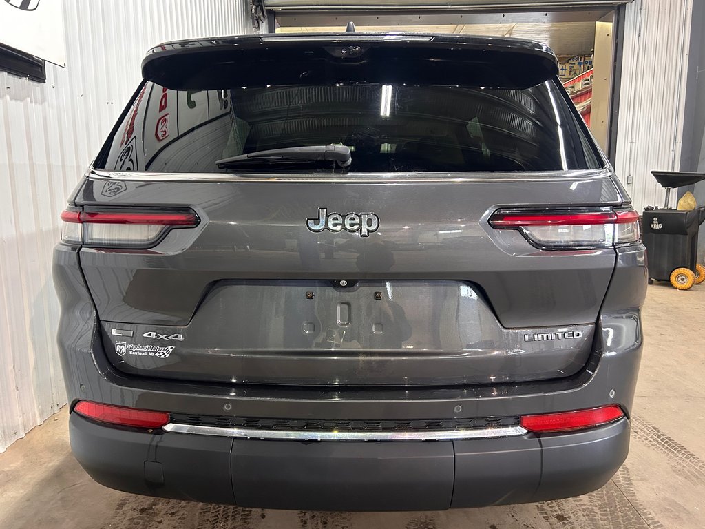 2022 Jeep Grand Cherokee L Limited in Barrhead, Alberta - 4 - w1024h768px